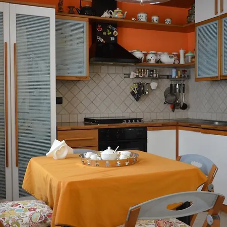 Casa De Luca Дом отдыха Арнезано